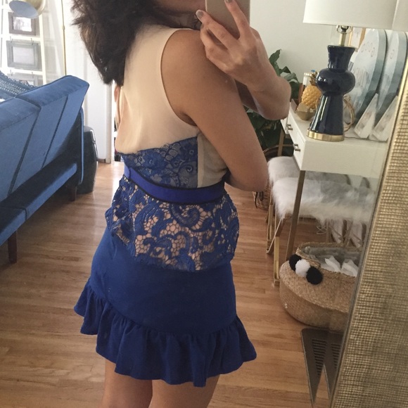 Dress - Picture 3 of 5